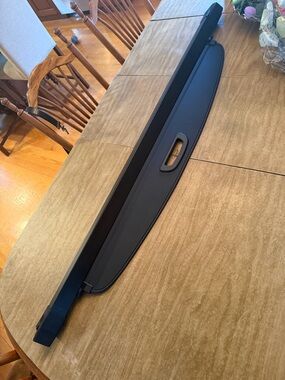 Black Cargo Cover for Jeep Grand Cherokee